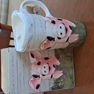 Pig mug,  evergreen
